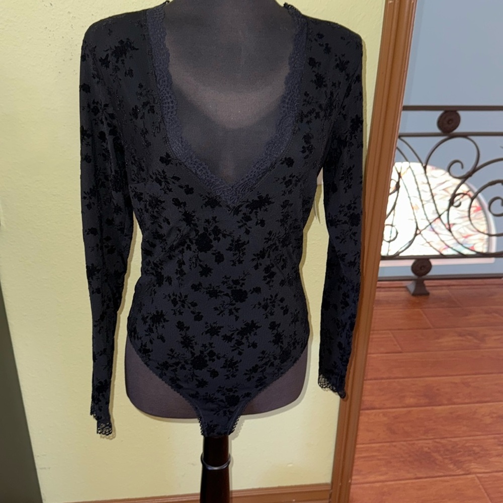 Free People Black Floral Long Sleeve Bodysuit XL